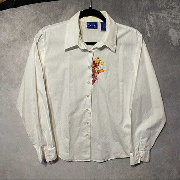 Disney White Shirt Women Large Winnie the Pooh Piglet Tigger Embroidered *Flaw - Picture 2 of 15